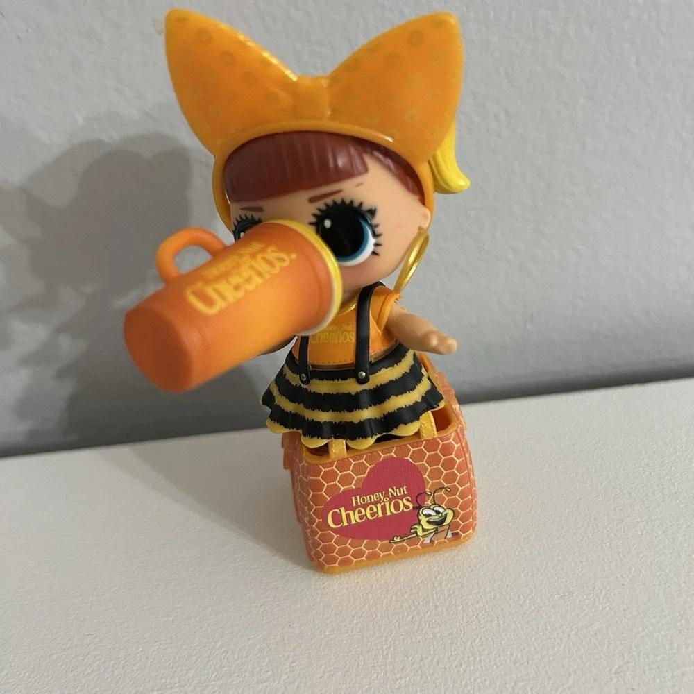LOL Doll Surprise Mini Bites Cereal Honey Nut Cheerios Yellow Bumblebee